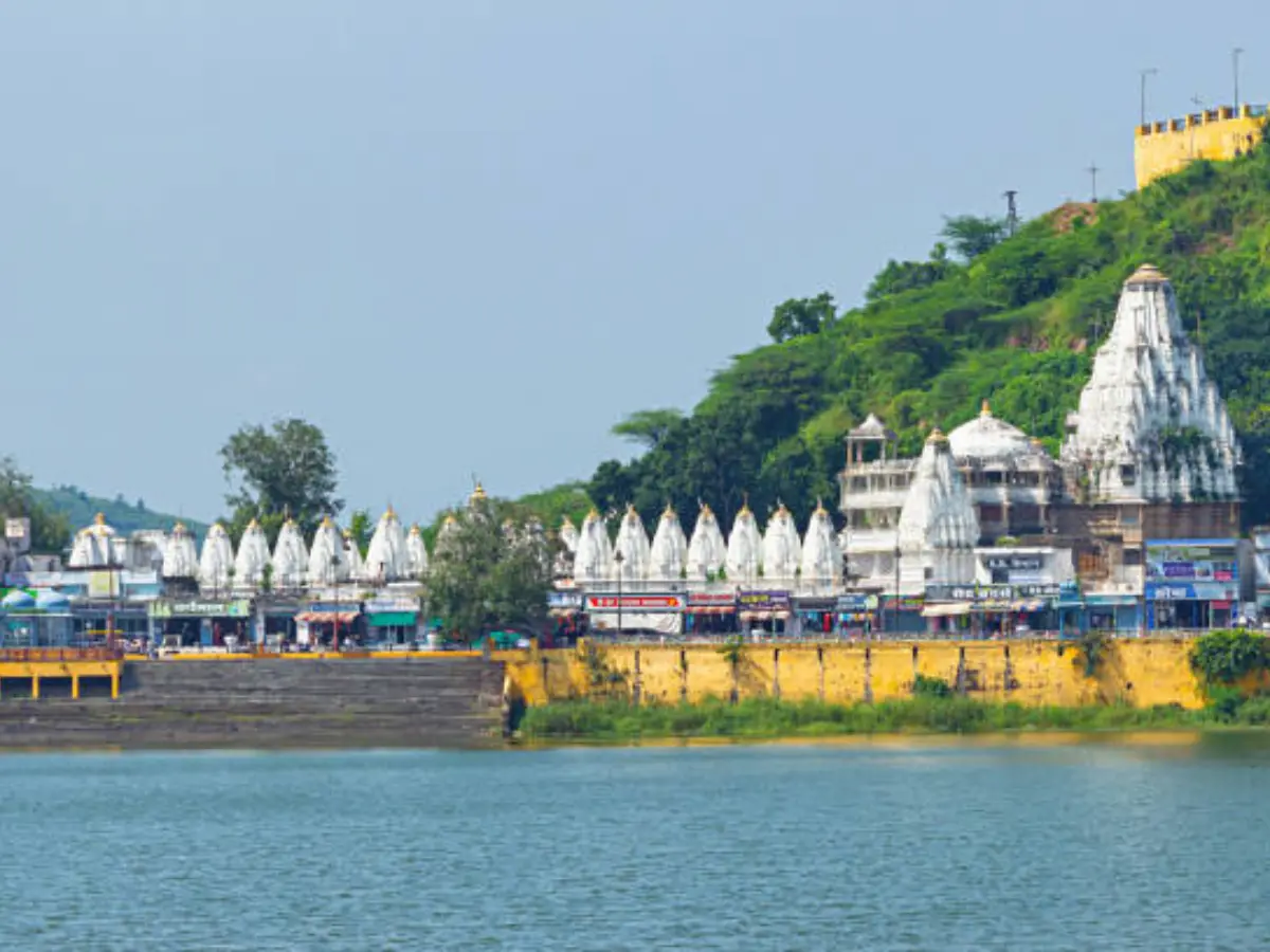 श्रीनाथ जी का मंदिर