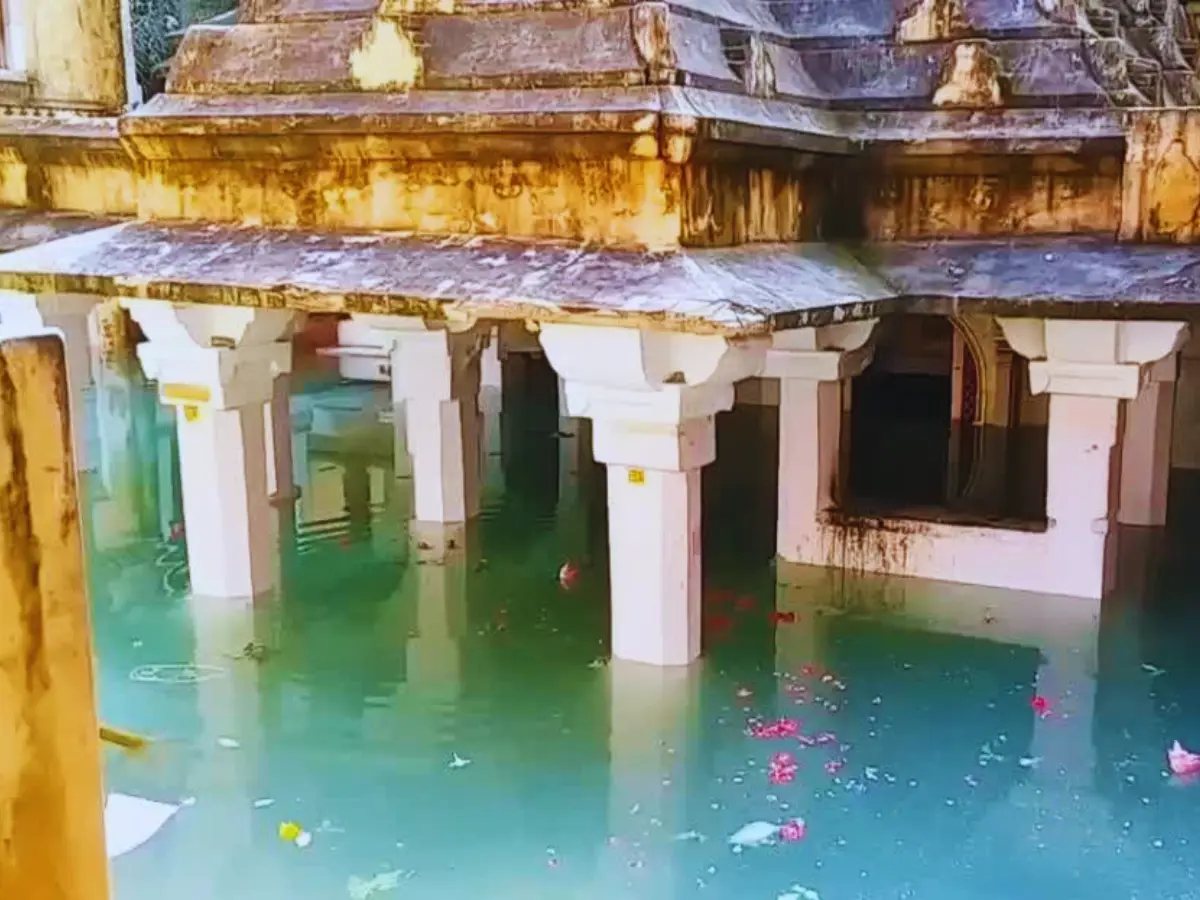 हर साल सावन में क्यों जलमग्न हो जाता है आमेर का ये शिवलिंग, जानिए रहस्य