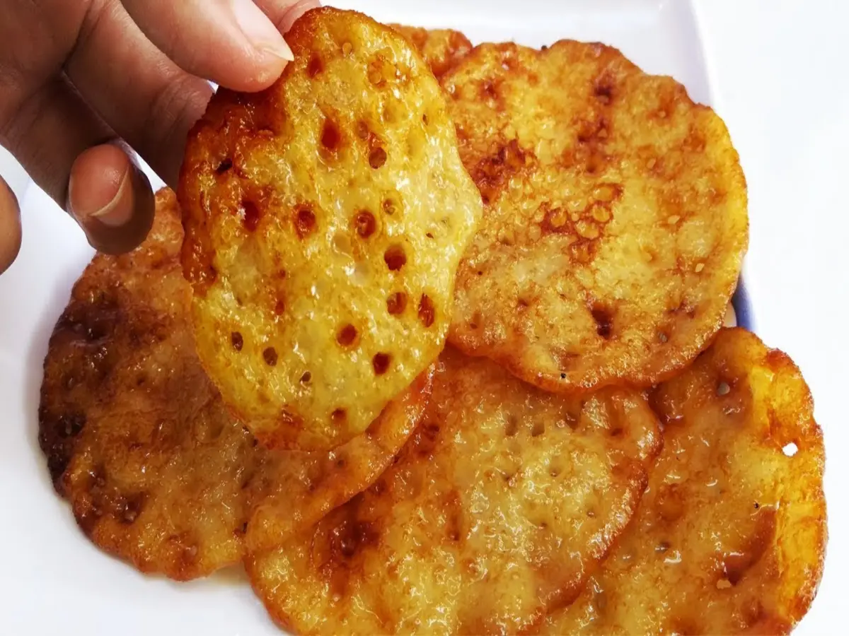 घर पर बनाएं पुष्कर स्टाइल मालपुआ