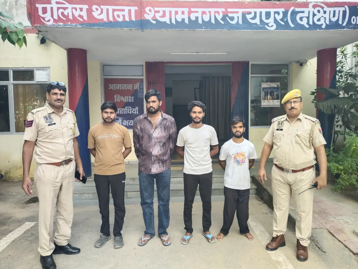 Jaipur: अंतरराष्ट्रीय साइबर ठगी रैकेट का भंडाफोड़, चीन में चल रहा था कॉल सेंटर