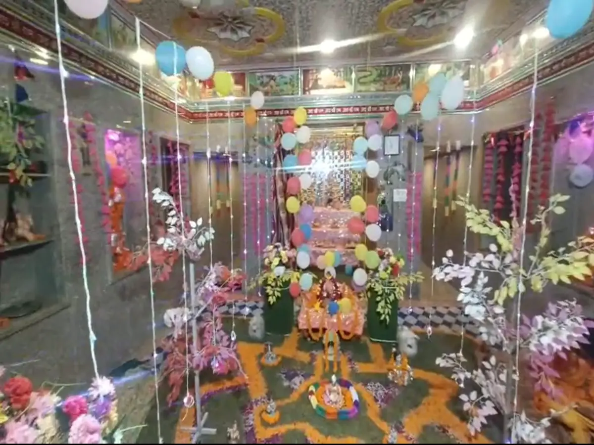 Dausa News: दौसा का ऐतिहासिक उत्सव — 24 घंटे चली श्रद्धा और उल्लास की रस्में Dausa News: दौसा का ऐतिहासिक उत्सव — 24 घंटे चली श्रद्धा और उल्लास की रस्में