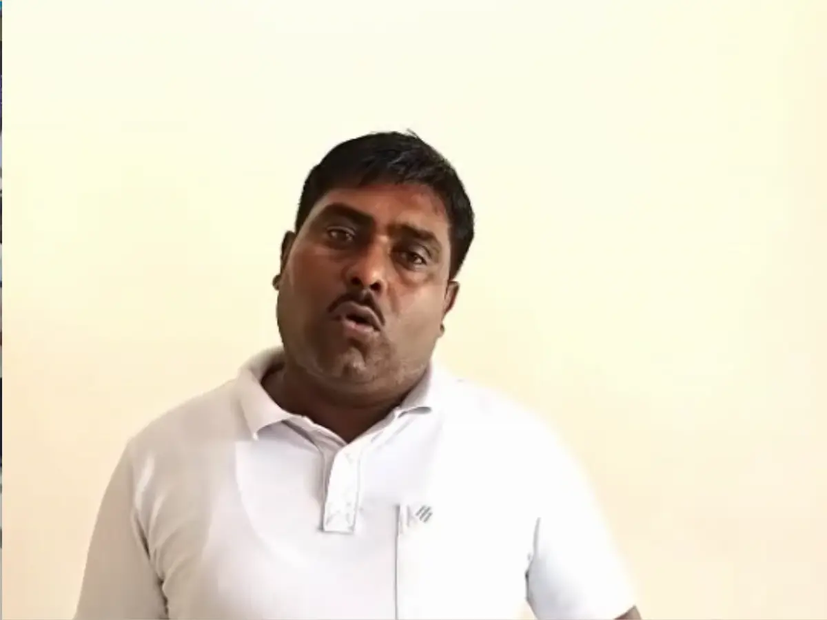 श्रीगंगानगर में पुलिसकर्मी ने रेलवे  स्टेशन अधीक्षक से की मारपीट! पैर और शरीर पर लगी चोट