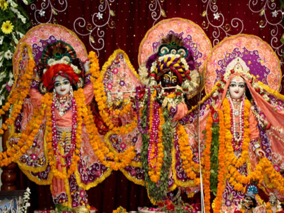 तालाब पूजन से खीरा काटने तक, क्या आप जानते हैं राजस्थान की अनोखी जन्माष्टमी रस्में