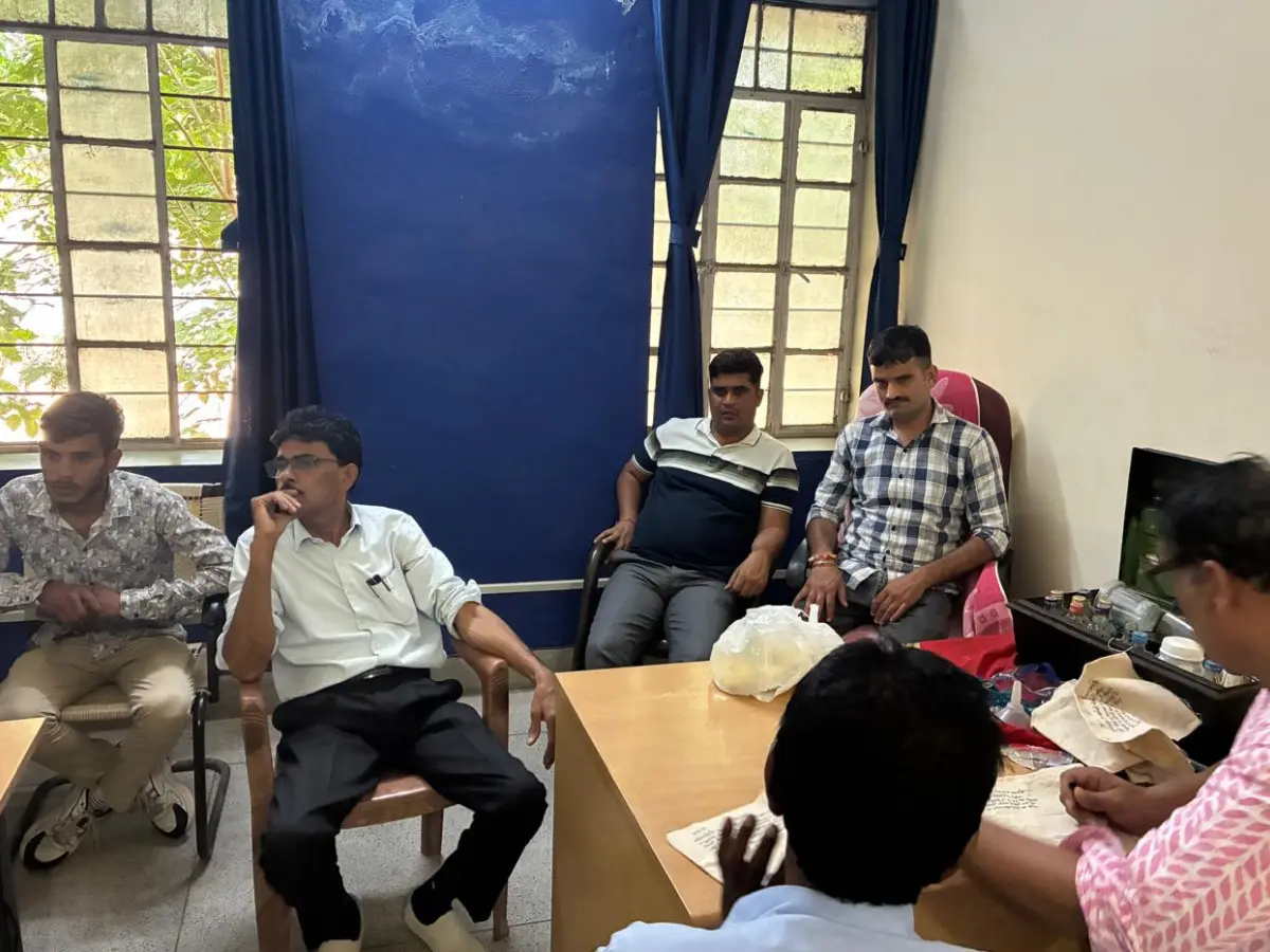 जयपुर ACB ने सीकर में रिश्वतखोरी के आरोप में 2 सरकारी कर्मचारियों को किया गिरफ्तार