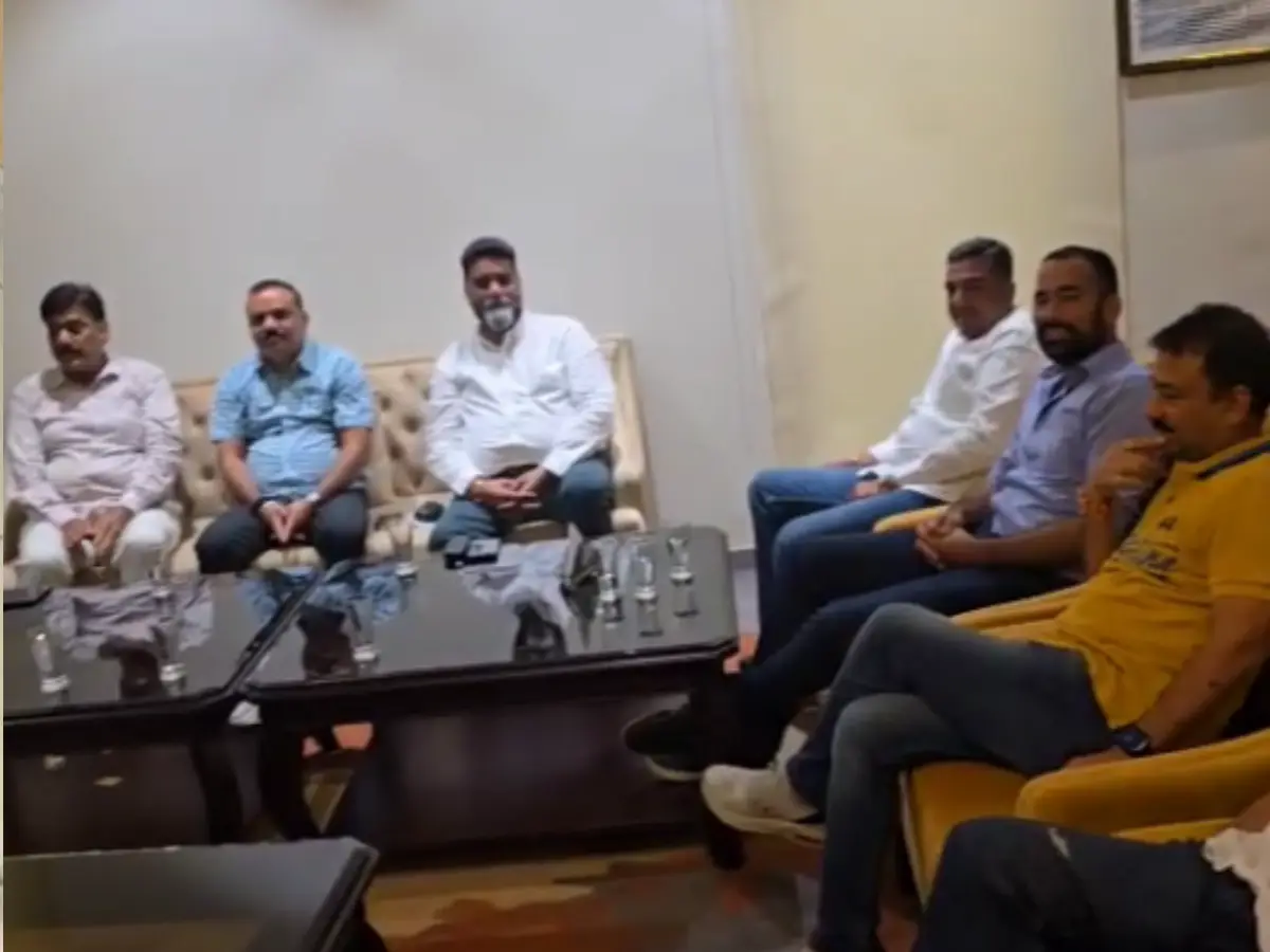 राजस्थान में खनन और क्रशर उद्योग की हड़ताल को 13वां दिन, हर रोज 421 करोड़ रुपये का नुकसान राजस्थान में खनन और क्रशर उद्योग की हड़ताल को 13वां दिन, हर रोज 421 करोड़ रुपये का नुकसान
