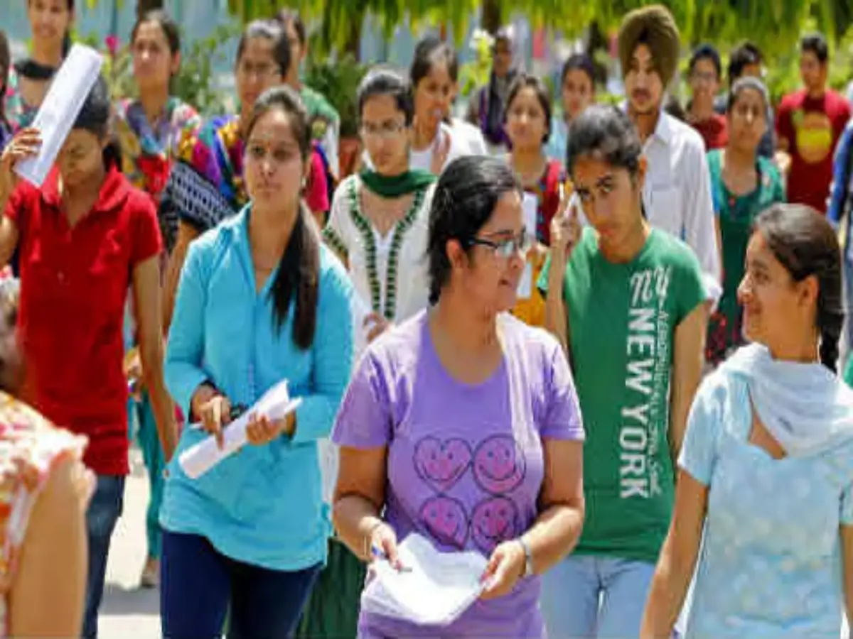 RSMSSB Patwari Exam 2025: राजस्थान पटवारी भर्ती परीक्षा, इतिहास में पहली बार इतना बड़ा बदलाव, जानें क्या है खास! RSMSSB Patwari Exam 2025: राजस्थान पटवारी भर्ती परीक्षा, इतिहास में पहली बार इतना बड़ा बदलाव, जानें क्या है खास!