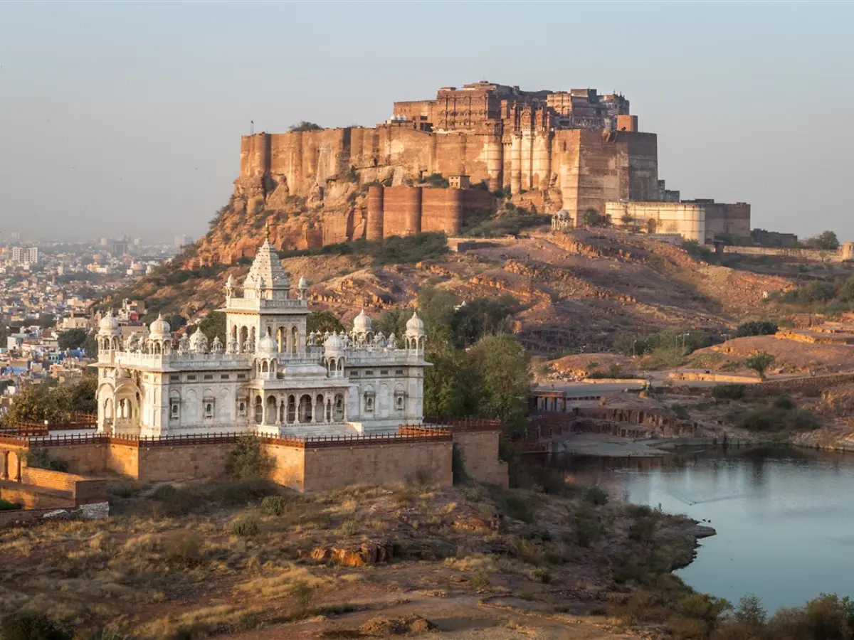 मेहरानगढ़ किले के पास