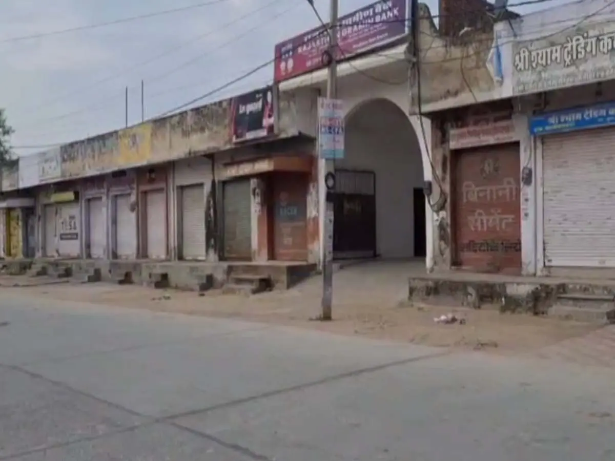 स्मार्ट मीटर के विरोध में झुंझुनूं बंद, आपातकालीन सेवाओं के अलावा सब बंद