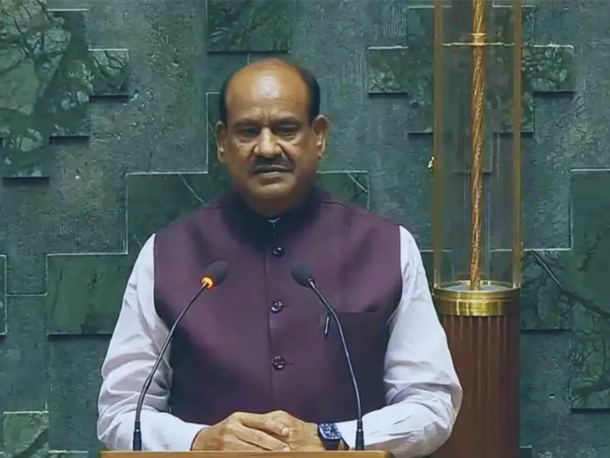 OM Birla Kota Visit: दो दिवसीय कोटा दौरे पर लोकसभा अध्यक्ष ओम बिरला, ग्रीनफील्ड एयरपोर्ट की मंजूरी पर कही बड़ी बात OM Birla Kota Visit: दो दिवसीय कोटा दौरे पर लोकसभा अध्यक्ष ओम बिरला, ग्रीनफील्ड एयरपोर्ट की मंजूरी पर कही बड़ी बात