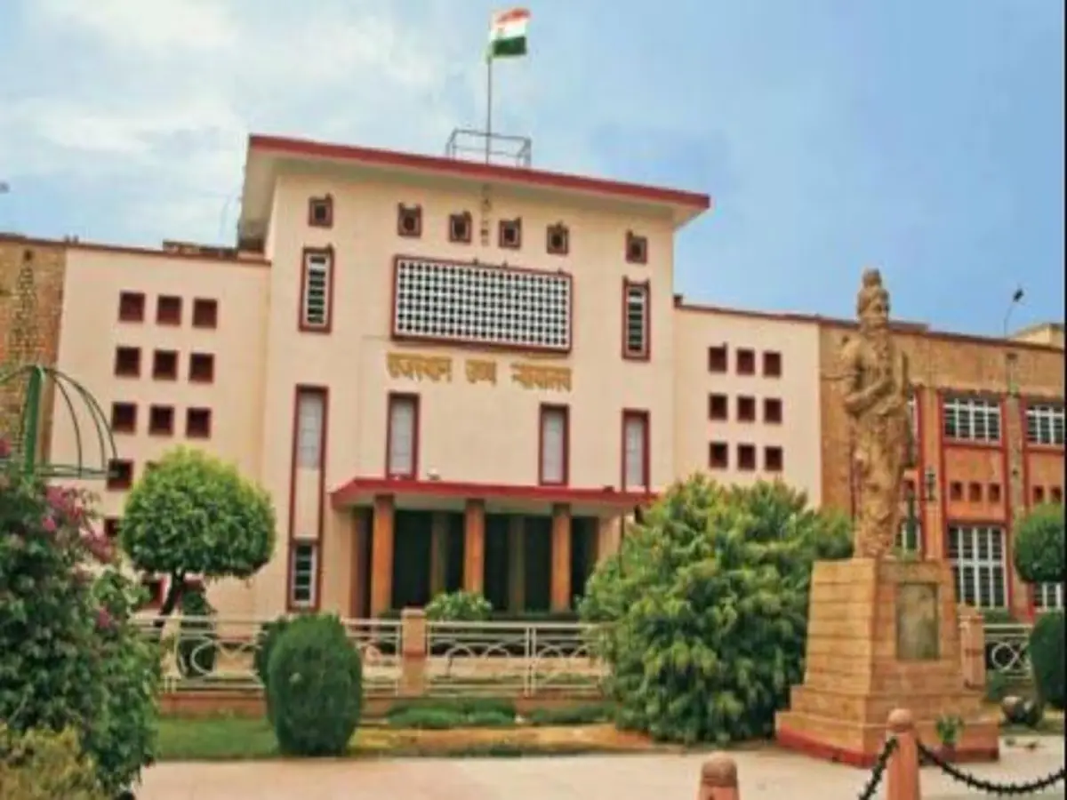 किसी भी जर्जर स्कूल भवन में नहीं कराएं पढ़ाई, कराएं जाए वैकल्पिक इंतजाम- हाई कोर्ट