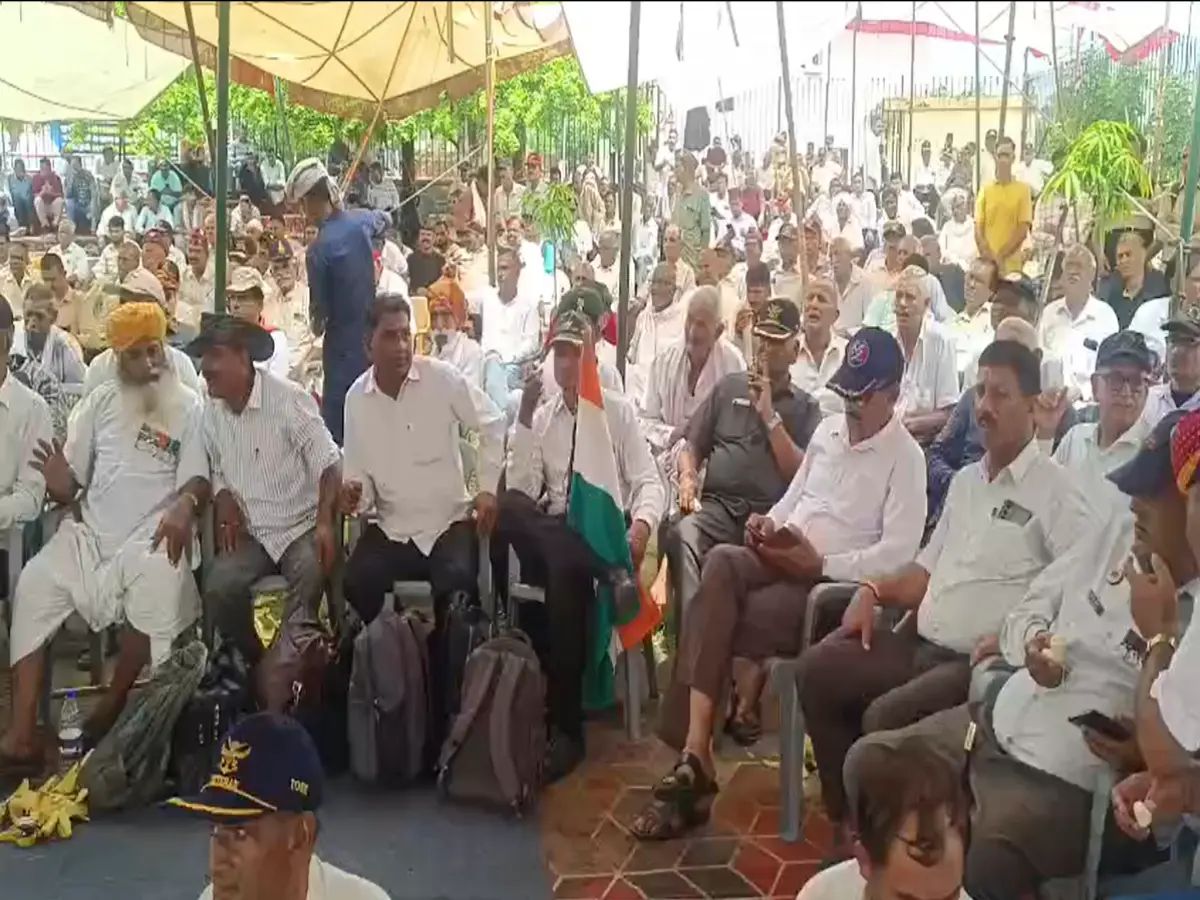 Jaipur News: सरकार को अल्टीमेटम! जयपुर में गूंजे सैनिकों के स्वाभिमान के नारे