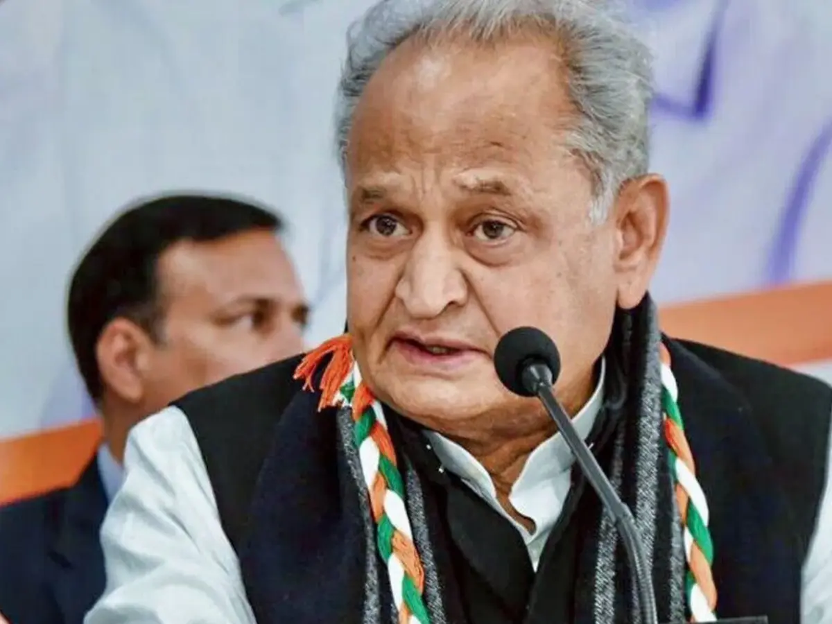 केंद्र सरकार पर अशोक गहलोत का तीखा हमला, बोले- देश को कांग्रेस की जरूरत केंद्र सरकार पर अशोक गहलोत का तीखा हमला, बोले- देश को कांग्रेस की जरूरत