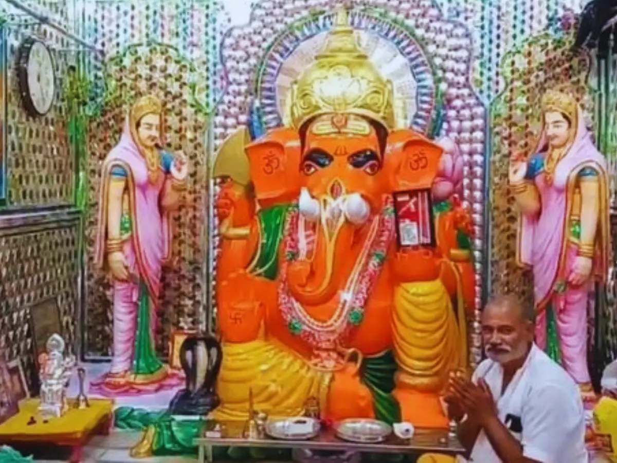 सबसे बड़ी प्रतिमा