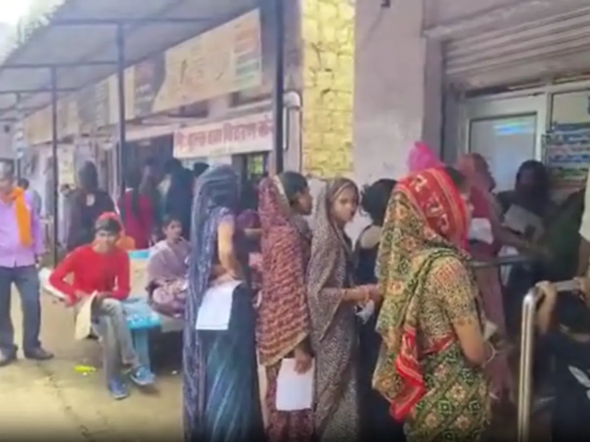 केलवाड़ा क्षेत्र में वायरल बुखार ने मचाया कहर, प्रतिदिन आ रहे 400 से 500 मरीज केलवाड़ा क्षेत्र में वायरल बुखार ने मचाया कहर, प्रतिदिन आ रहे 400 से 500 मरीज