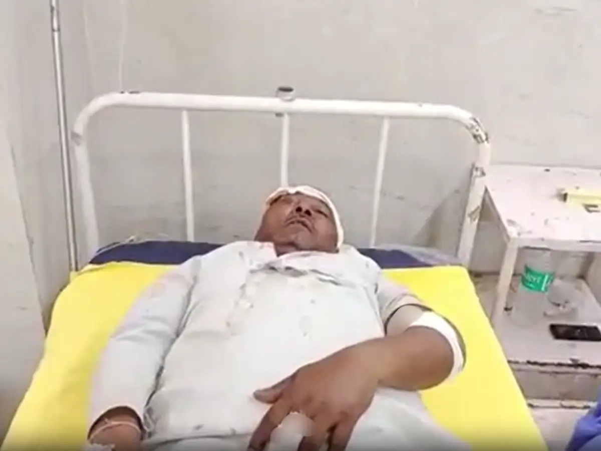 सोरका कला गांव में दो पक्षों में लाठी-डंडों से झड़प, हादसे में तीन लोग घायल