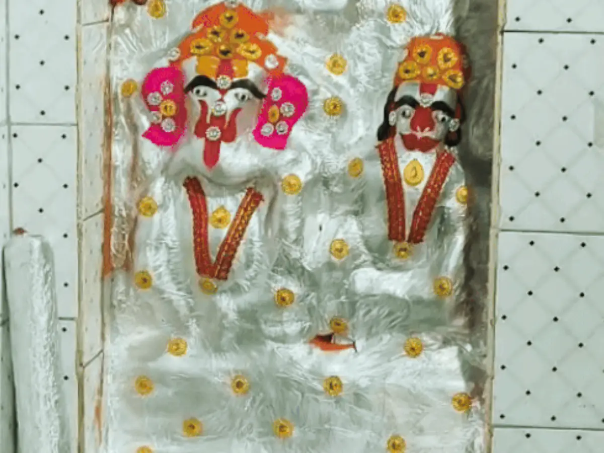 ज्ञान और धन