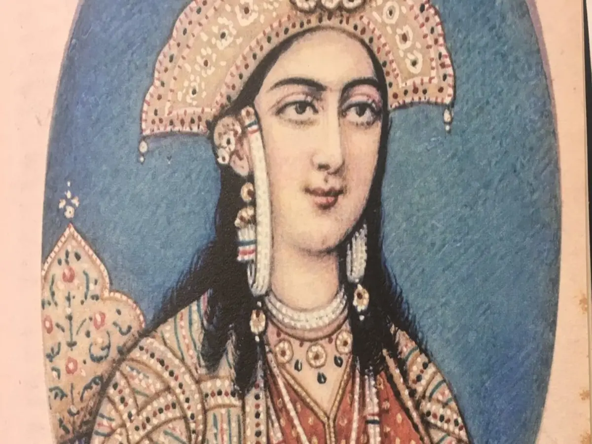 हमेशा पर्दे में रखा था