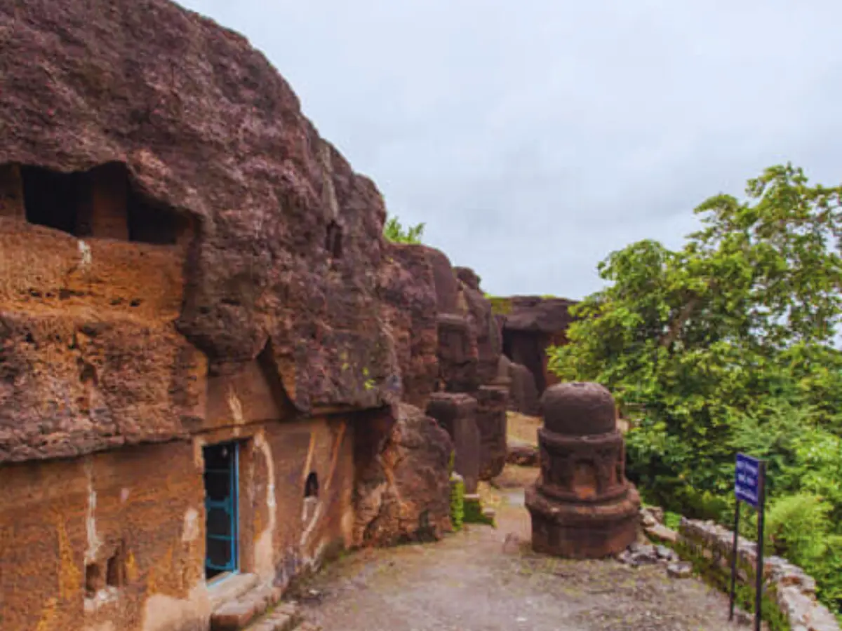 Kalvi caves