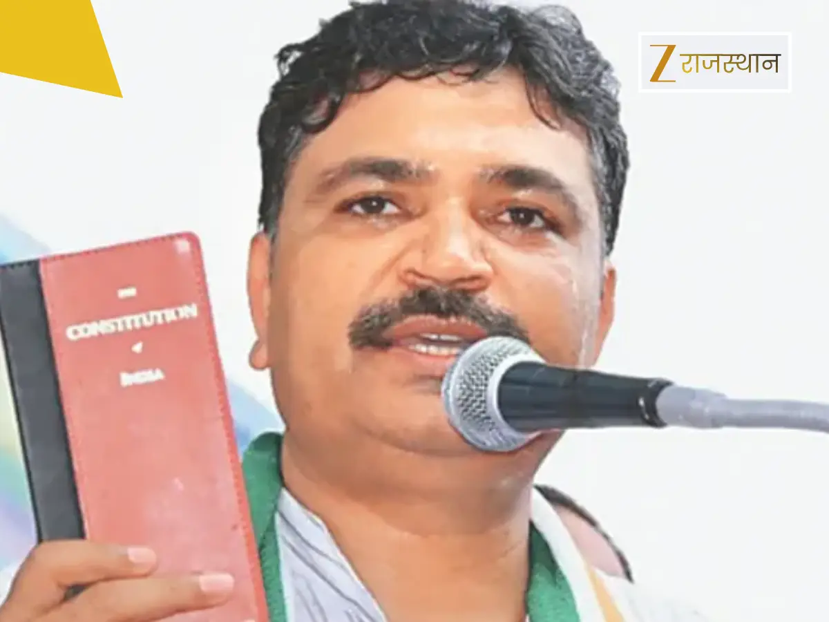 Rajasthan Politics: टीकाराम जूली का सरकार पर हमला, कहा: समितियों का विलय नियमों के खिलाफ, सरकार जवाब दे