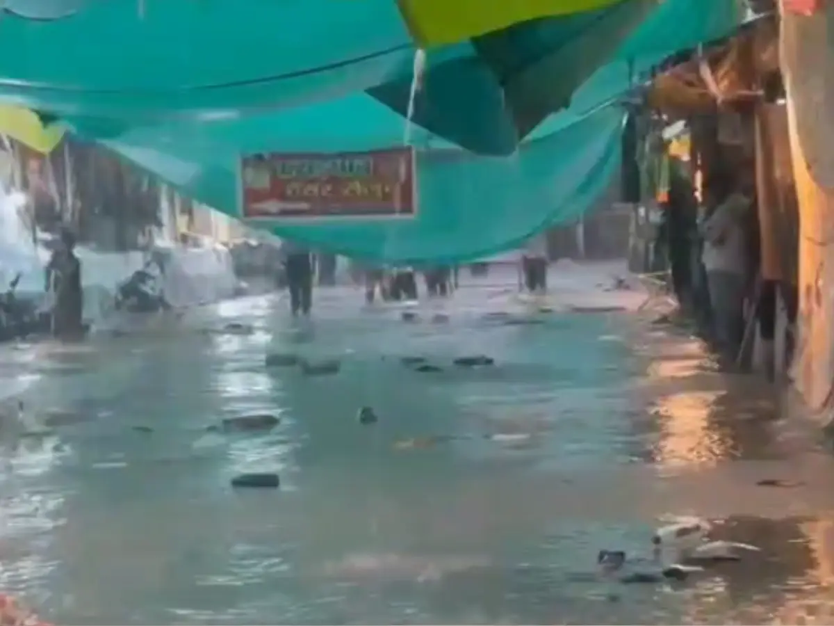 Jaisalmer: रामदेवरा में भारी बारिश का दौर जारी,मेला क्षेत्र में भरा पानी ही पानी