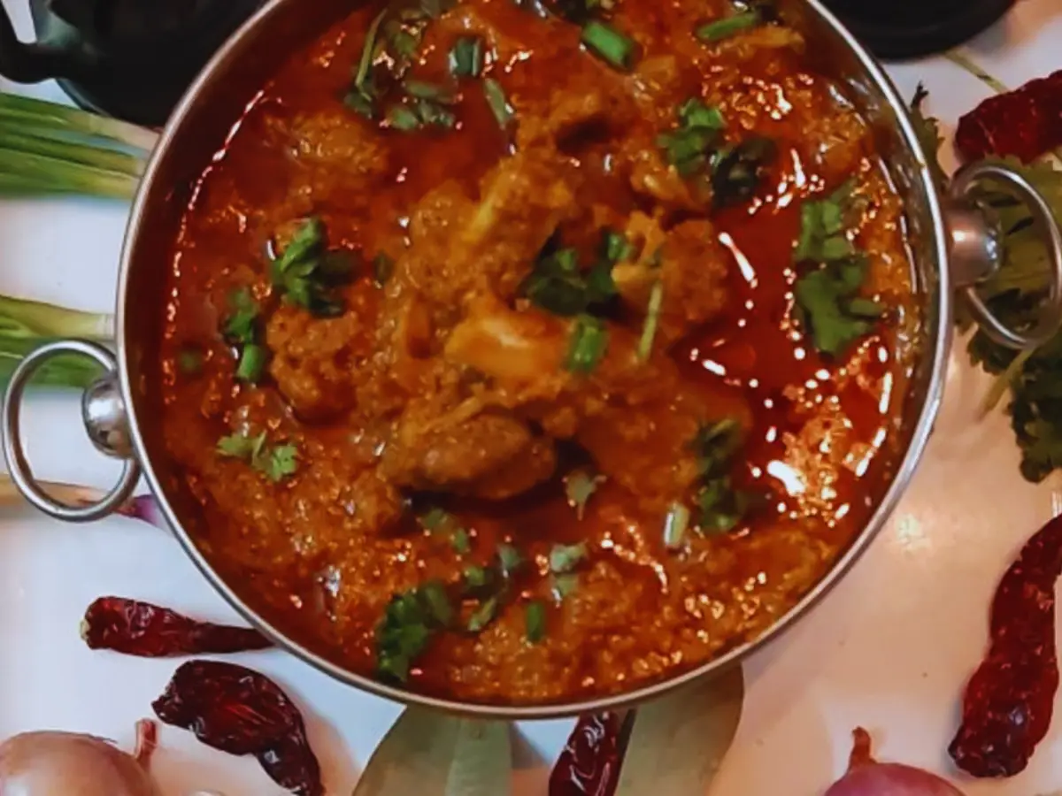 Laal maas