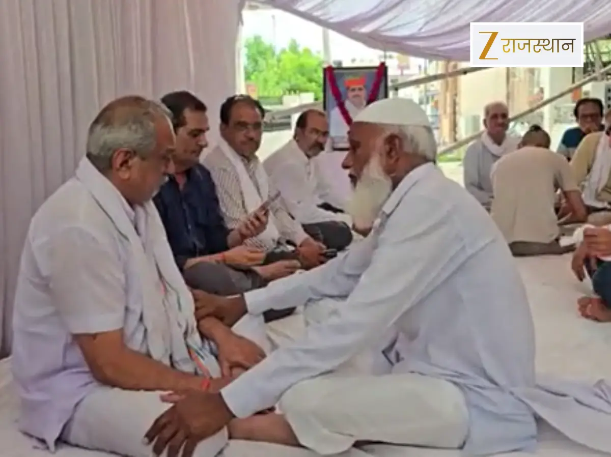 जम्मू भूस्खलन हादसे में संदीप सोनी की मौत: परिजनों ने स्थानीय प्रशासन पर लगाए लापरवाही के आरोप जम्मू भूस्खलन हादसे में संदीप सोनी की मौत: परिजनों ने स्थानीय प्रशासन पर लगाए लापरवाही के आरोप