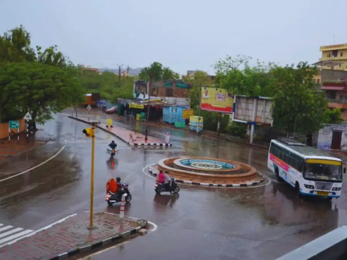 प्रशासन हाई अलर्ट