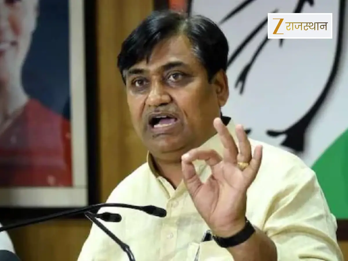 एसआई भर्ती रद्द को लेकर डोटासरा ने भजनलाल शर्मा पर कसा तंज, कहा- सीएम कहते हैं एसआई भर्ती रद्द, मंत्री कहते हैं नहीं हुई! एसआई भर्ती रद्द को लेकर डोटासरा ने भजनलाल शर्मा पर कसा तंज, कहा- सीएम कहते हैं एसआई भर्ती रद्द, मंत्री कहते हैं नहीं हुई!