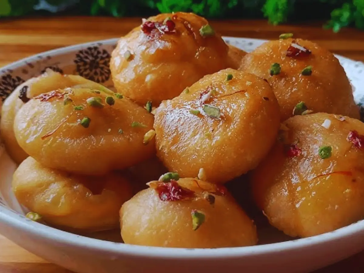 Mawa Kachori