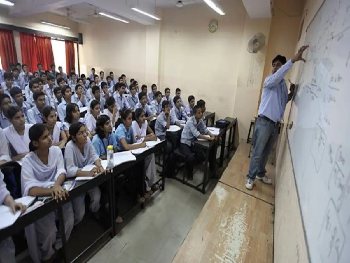 राजस्थान में कोचिंग सेंटरों पर सबसे बड़ी सर्जिकल स्ट्राइक! विधानसभा में नया विधेयक हुआ पास, पढ़ें सारी जानकारी