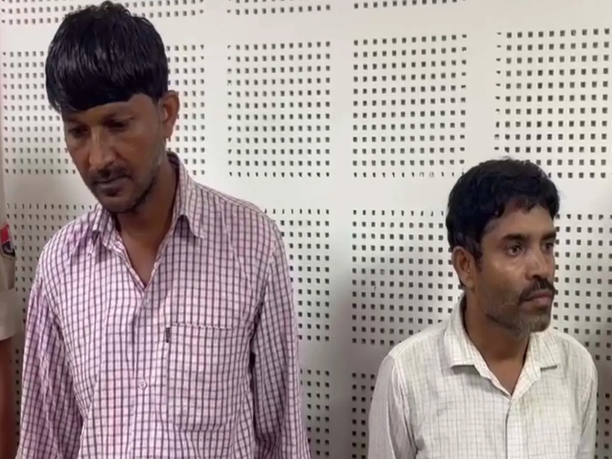 Alwar Conversion Case : पुलिस गिरफ्त में दो आरोपी बोले - हमने सिर्फ होमवर्क कराया, नहीं किया बच्चों का माइंड वॉश
