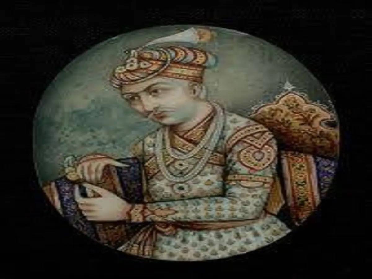 अकबर की नीति