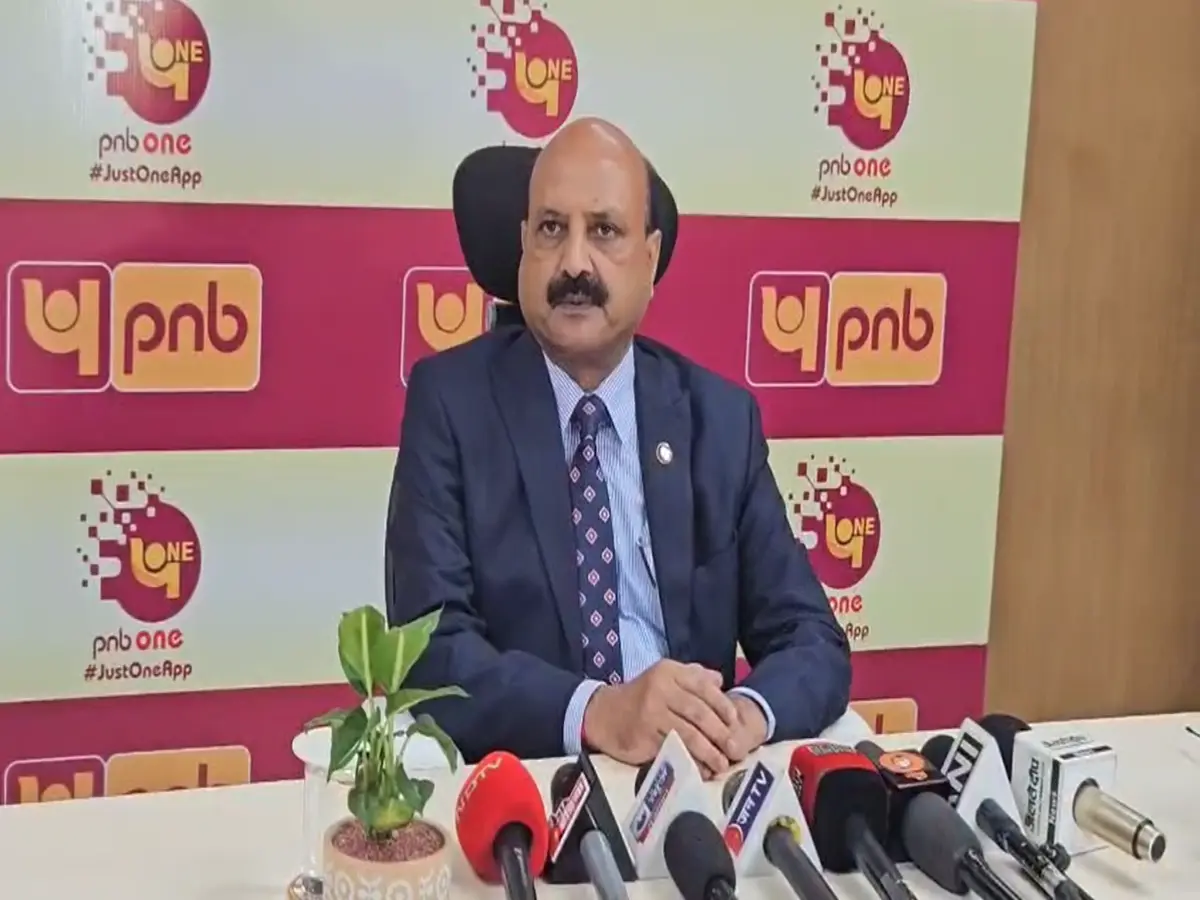 राजस्थान में आएगा निवेश का तूफान! PNB ने किया ₹21,000 करोड़ का धमाकेदार सौदा राजस्थान में आएगा निवेश का तूफान! PNB ने किया ₹21,000 करोड़ का धमाकेदार सौदा