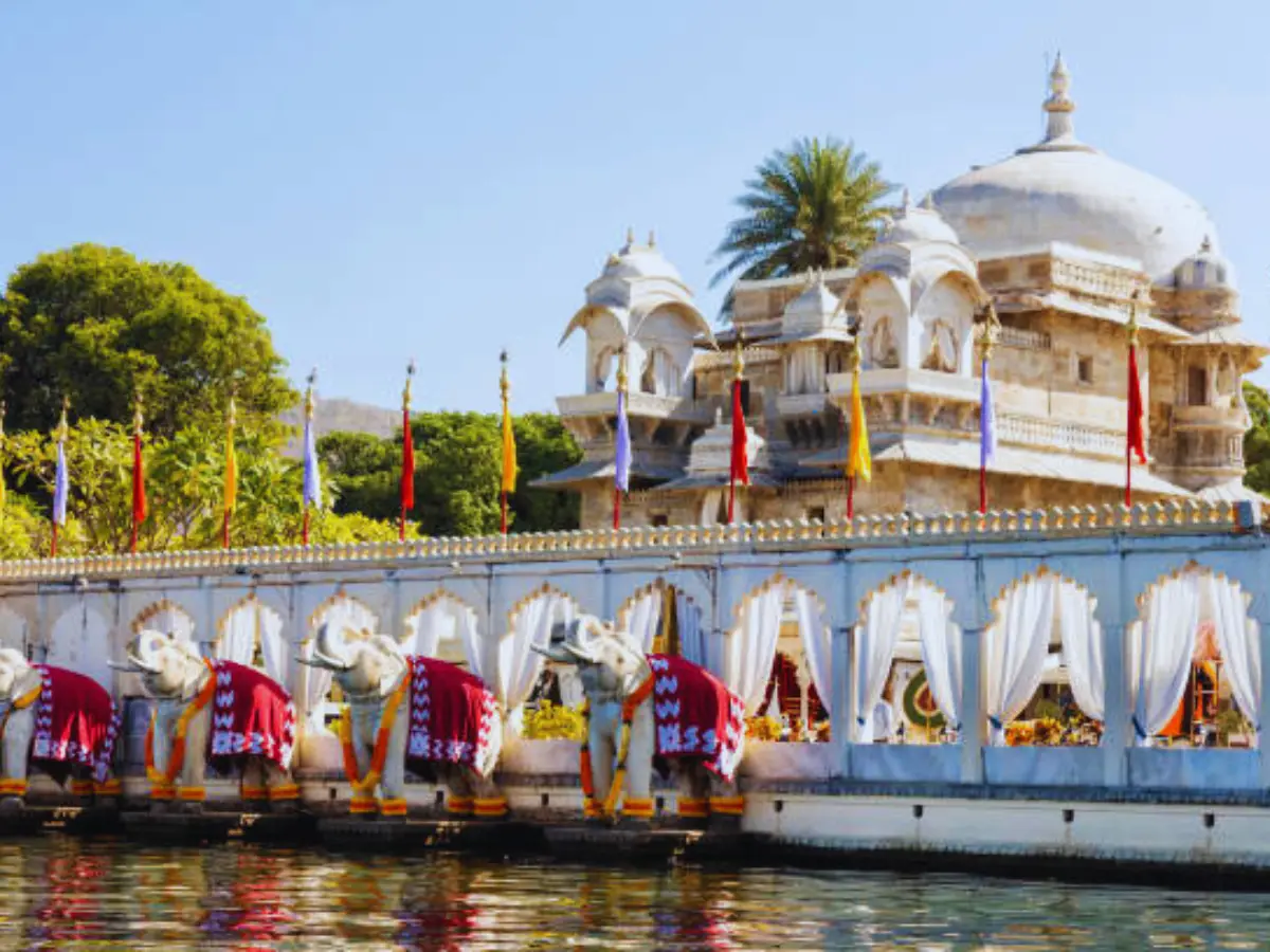 जग मंदिर
