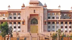 कभी न देखा गया नजारा! राजस्थान विधानसभा में पक्ष और विपक्ष ने की एकसाथ नारेबाजी, जानें क्या था मामला