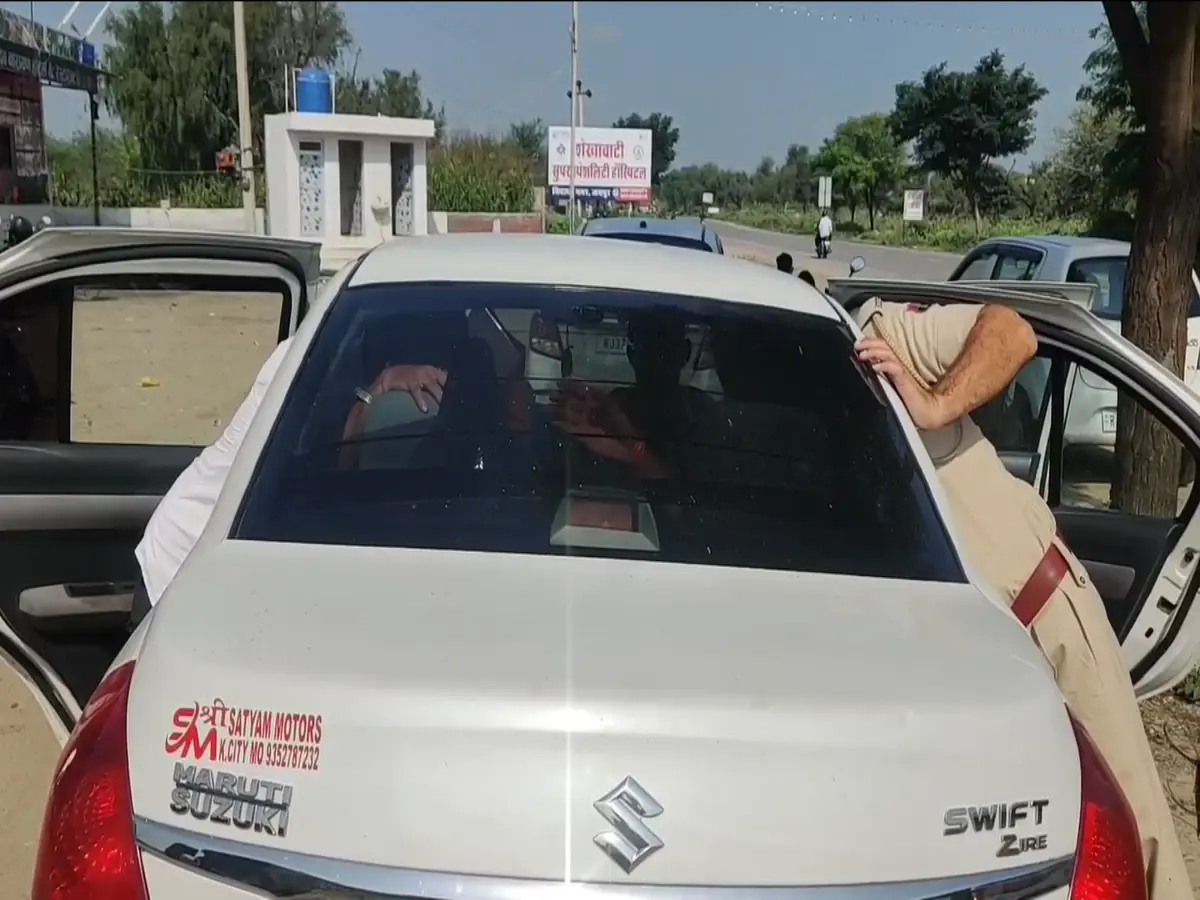 गाड़ियों पर ब्लैक शीशा? तो तैयार रहिए! डीडवाना में कभी-भी चल सकता है पुलिस का डंडा