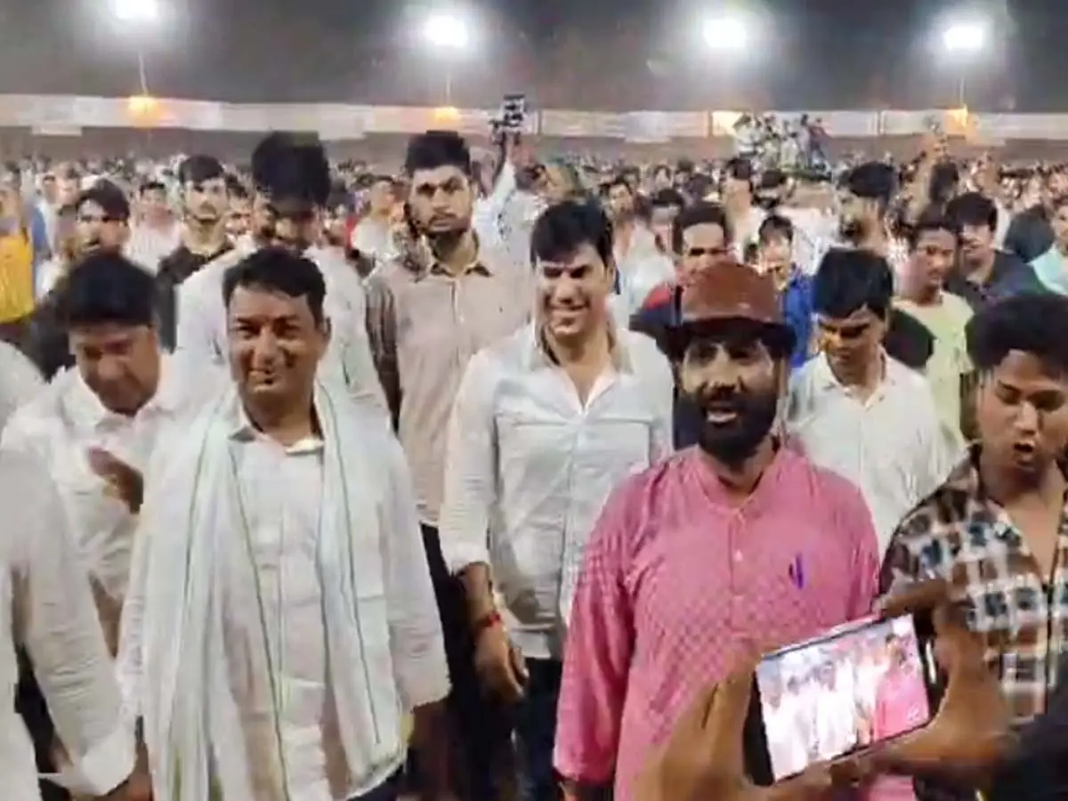 सत्ता की सच्चाई सामने रखने वालों पर केस दर्ज होते हैं- नरेश मीणा सत्ता की सच्चाई सामने रखने वालों पर केस दर्ज होते हैं- नरेश मीणा