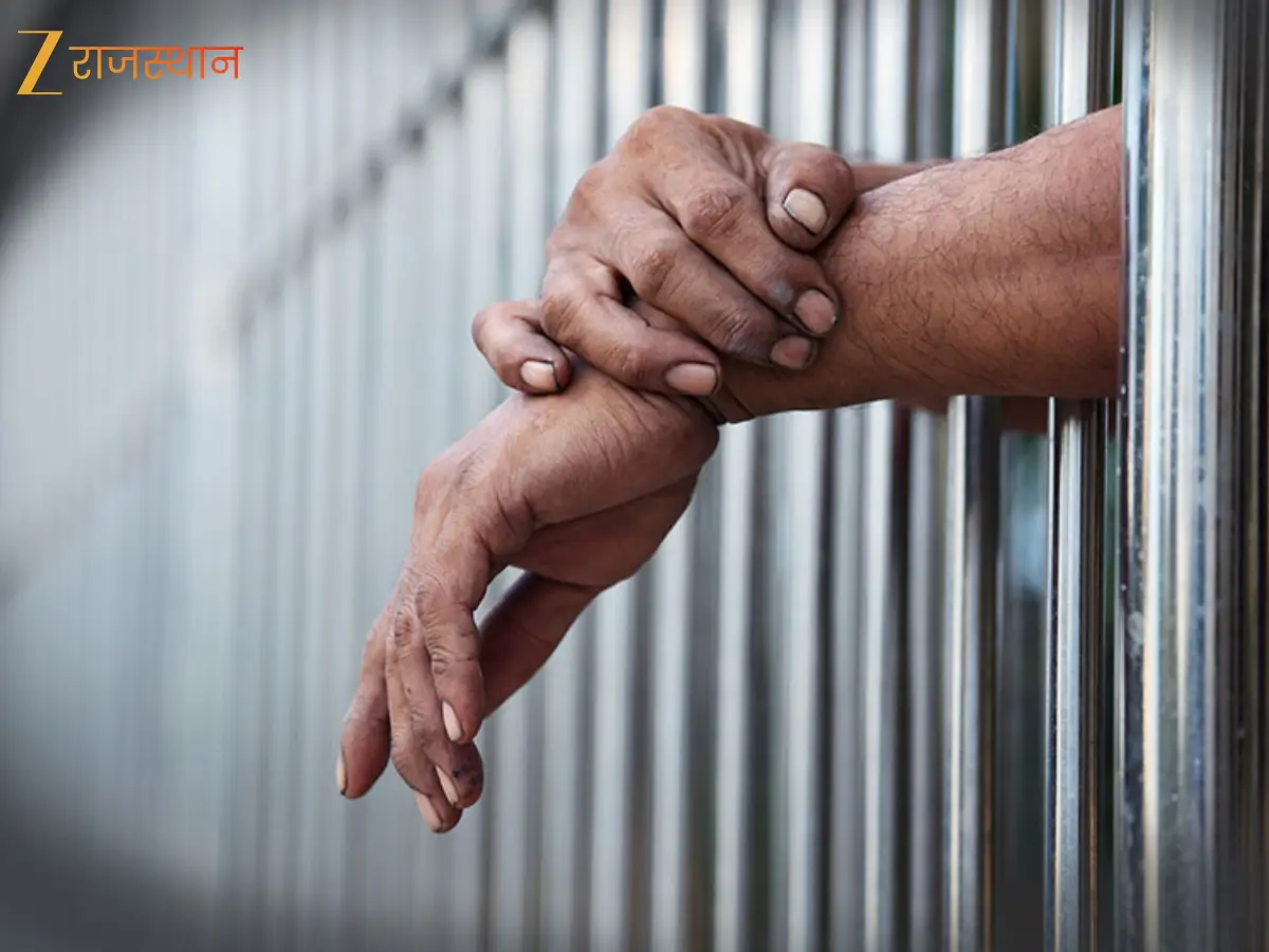 Pratapgarh News: नाबालिग के अपहरण और दुष्कर्म के दोषी को 20 साल की सजा, पोक्सो कोर्ट ने लगाया 58 हजार जुर्माना Pratapgarh News: नाबालिग के अपहरण और दुष्कर्म के दोषी को 20 साल की सजा, पोक्सो कोर्ट ने लगाया 58 हजार जुर्माना