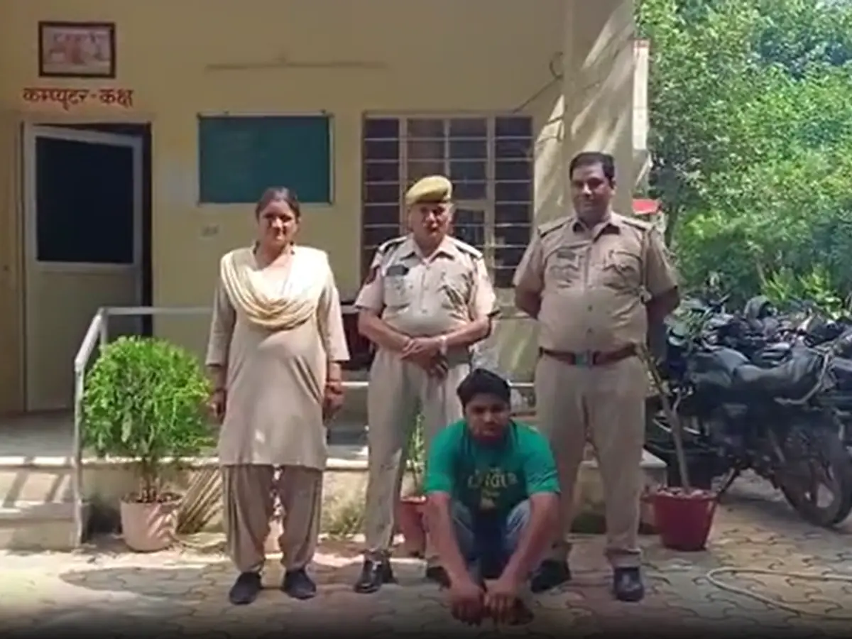 लड़की बनकर हनीट्रैप करने वाला आरोपी गिरफ्तार, सोशल मीडिया पर...