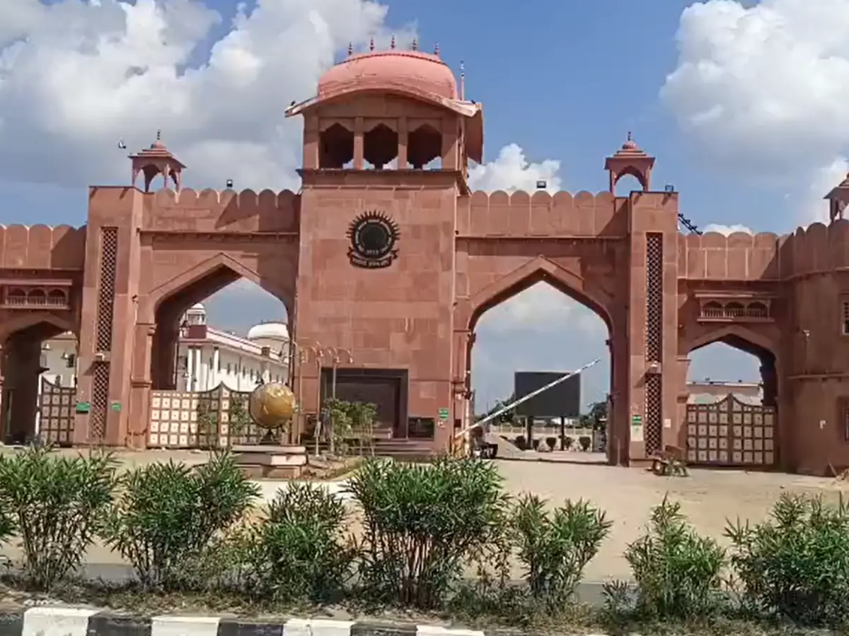 राजनीतिक और सैन्य विरासत