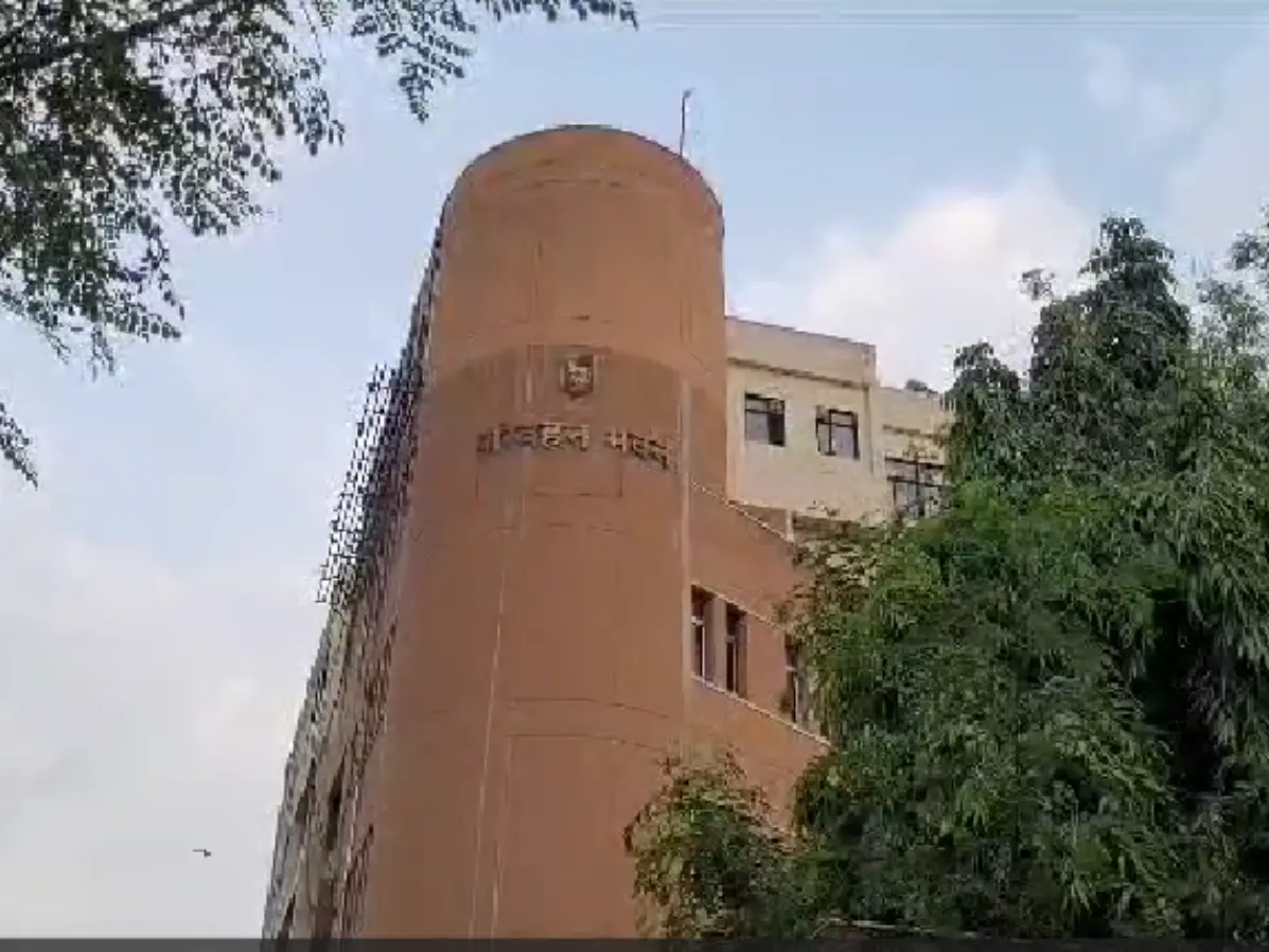 Jaipur News: राजस्थान परिवहन विभाग बनेगा कैशलेस, नकद चालान हुए बंद Jaipur News: राजस्थान परिवहन विभाग बनेगा कैशलेस, नकद चालान हुए बंद