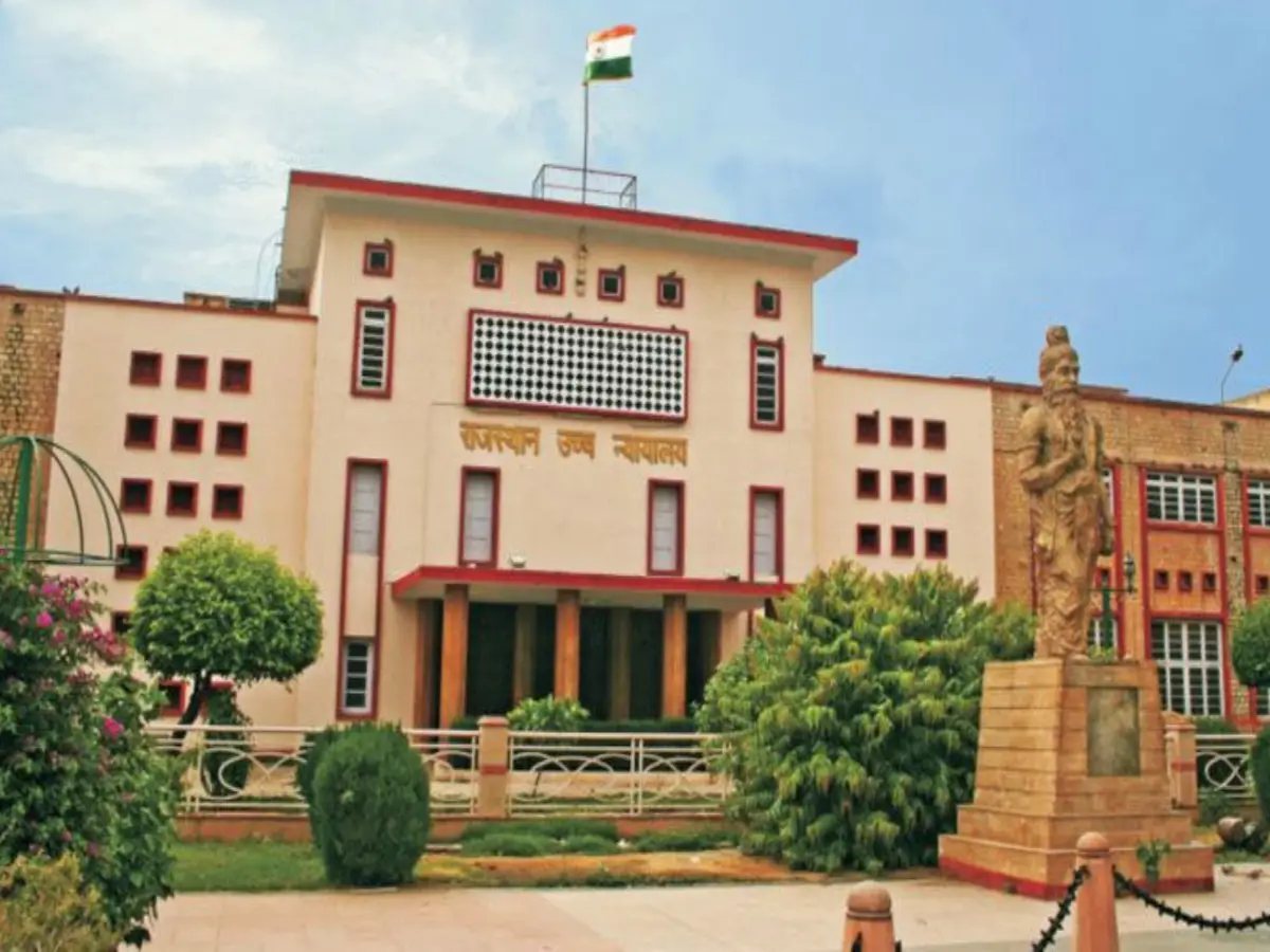राजस्थान की पहली ट्रांसजेंडर वकील की कहानी, समाज को हक दिलाने के लिए अब पहुंची हाईकोर्ट राजस्थान की पहली ट्रांसजेंडर वकील की कहानी, समाज को हक दिलाने के लिए अब पहुंची हाईकोर्ट