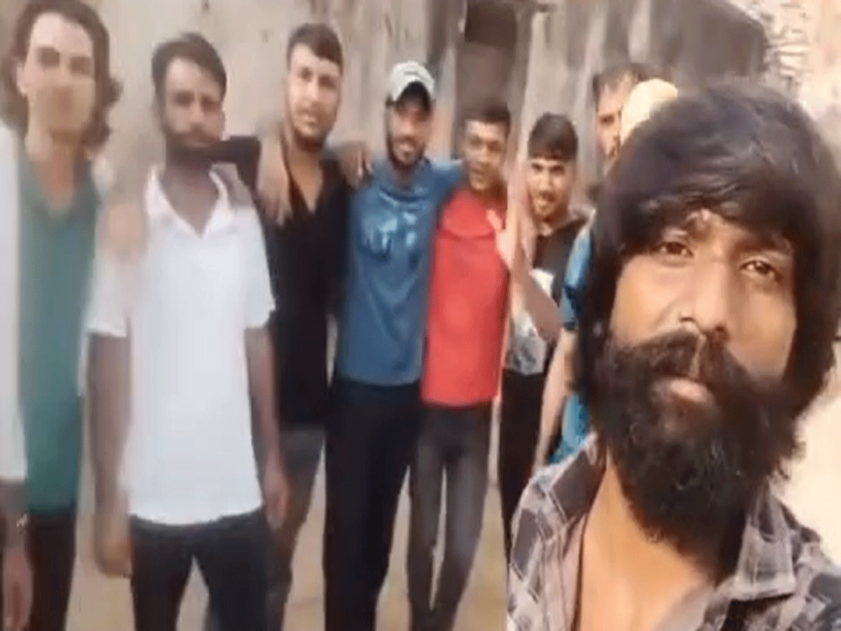 जयपुर सेंट्रल जेल के अंदर शूट हुई इंस्टाग्राम रील, हत्यारोपी बोला- 'आग लगा देंगे पूरे कोटपूतली में' जयपुर सेंट्रल जेल के अंदर शूट हुई इंस्टाग्राम रील, हत्यारोपी बोला- 'आग लगा देंगे पूरे कोटपूतली में'