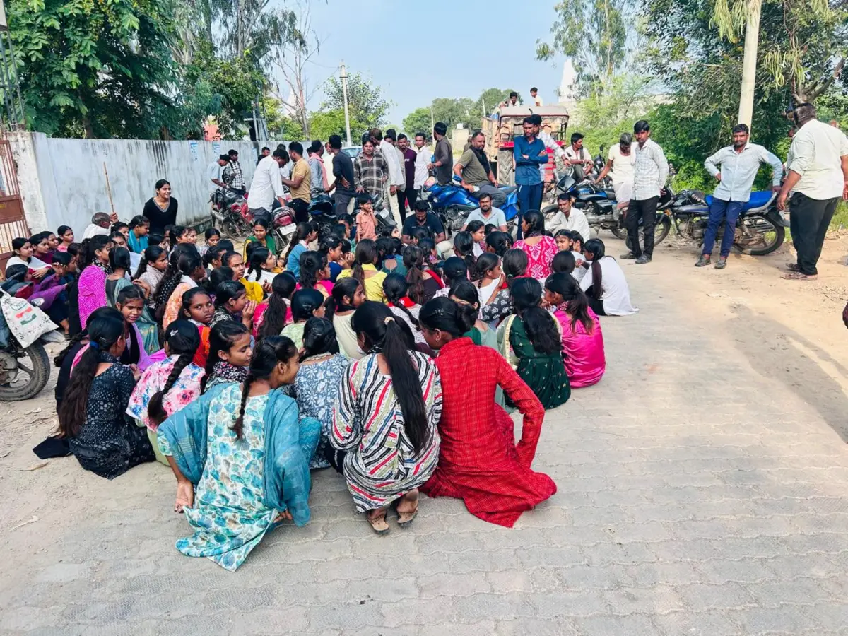 Bundi: छात्रा को पकड़ आरोपी घसीटते हुए ले गया दुकान, फिर वहां...