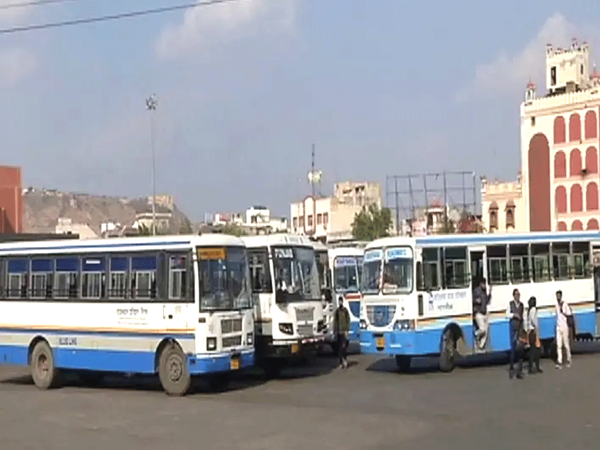 राजस्थान में चतुर्थ श्रेणी भर्ती परीक्षा को लेकर इंतजाम, रोडवेज की 2 हजार से अधिक बसें लगेंगी