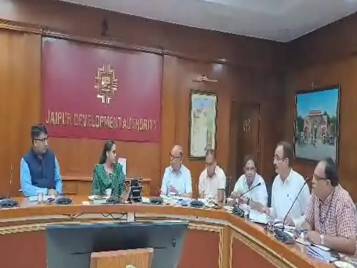 राजधानी में विकास का बिग अलर्ट! 665 करोड़ के कार्यों से जयपुर की शान में लगेंगे चार चांद राजधानी में विकास का बिग अलर्ट! 665 करोड़ के कार्यों से जयपुर की शान में लगेंगे चार चांद