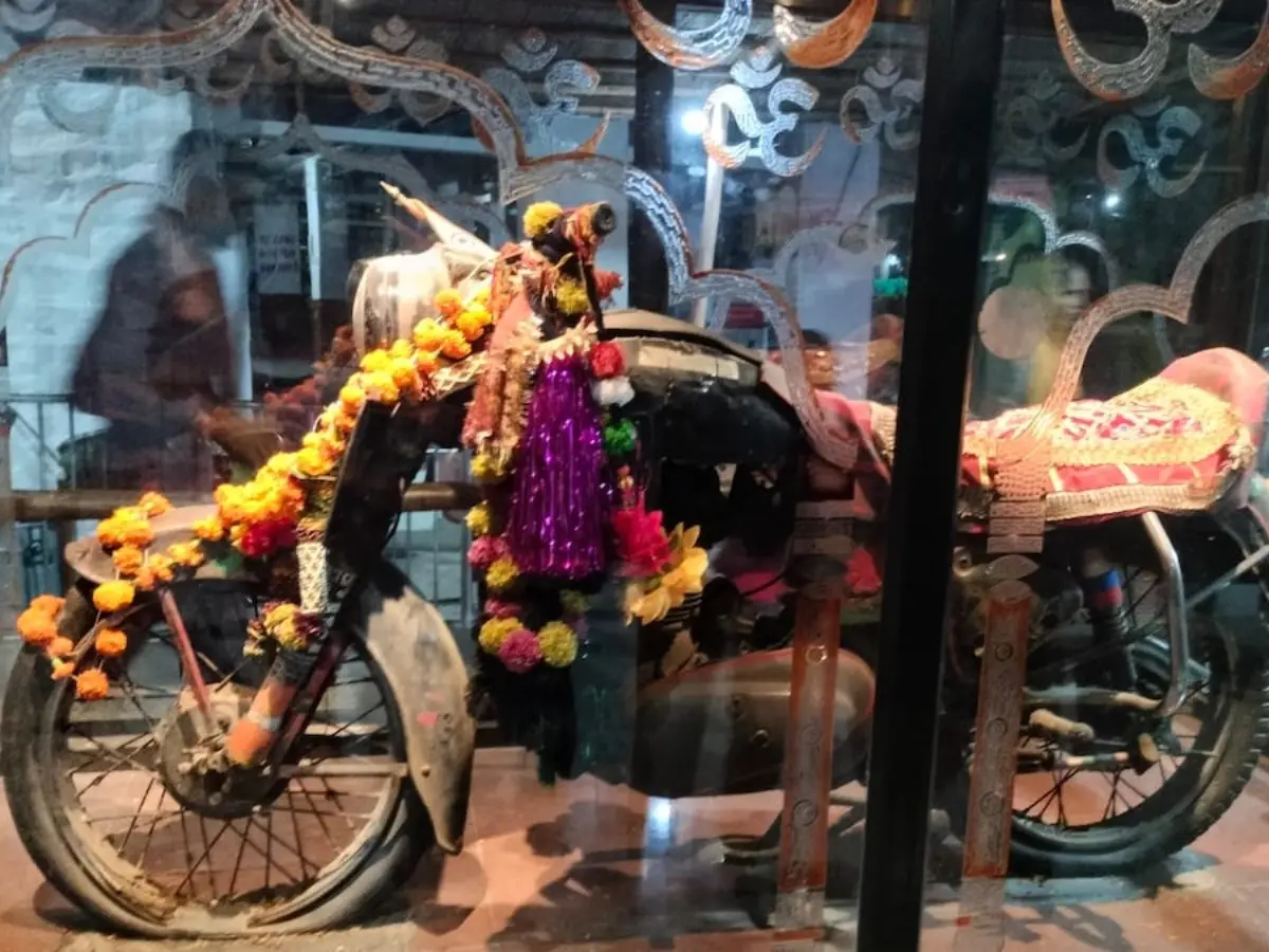 बुलेट बाबा मंदिर