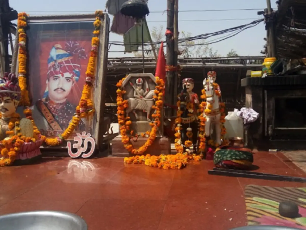 बुलेट बाबा मंदिर
