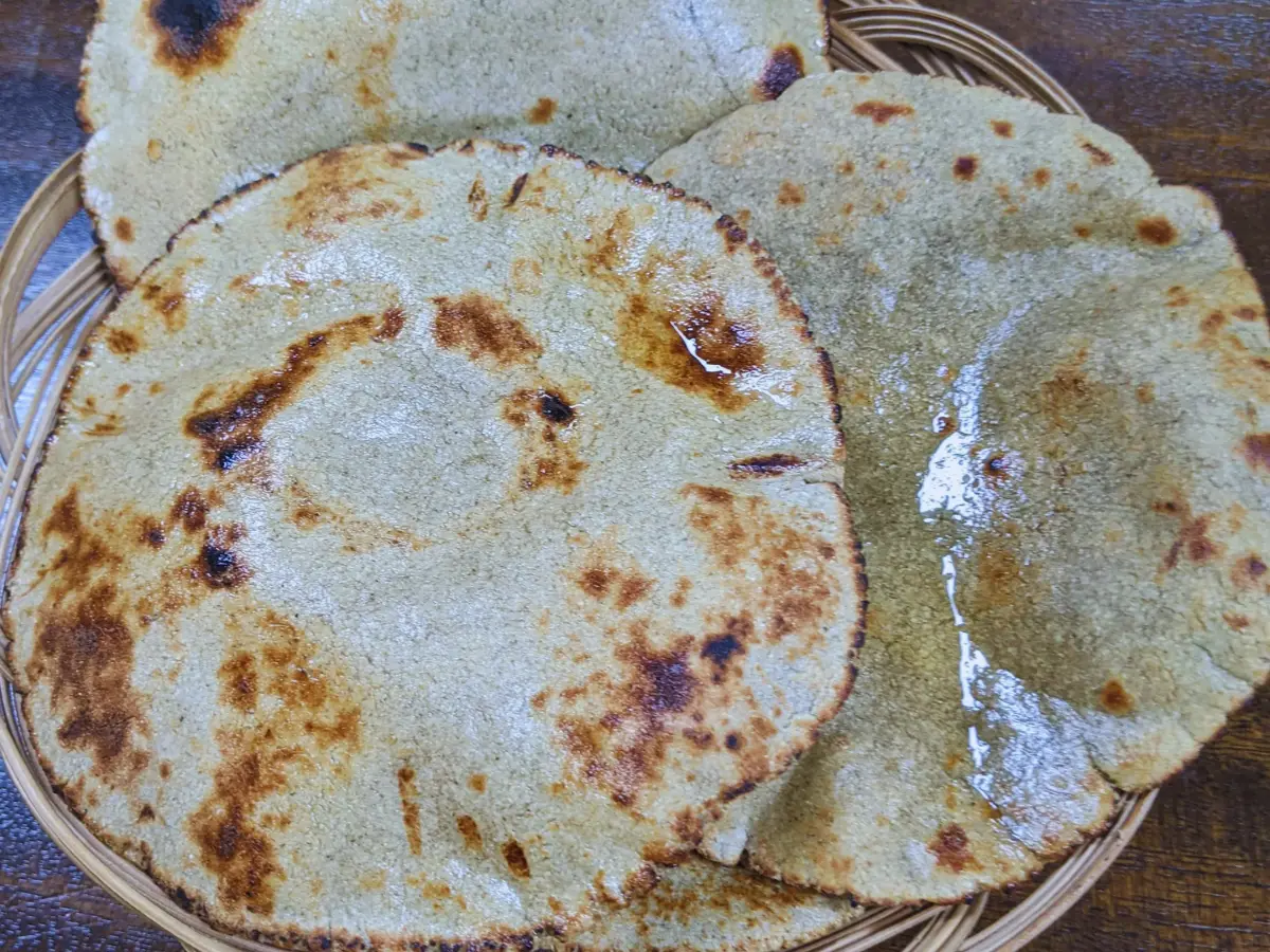 Rajasthani Bajra Roti