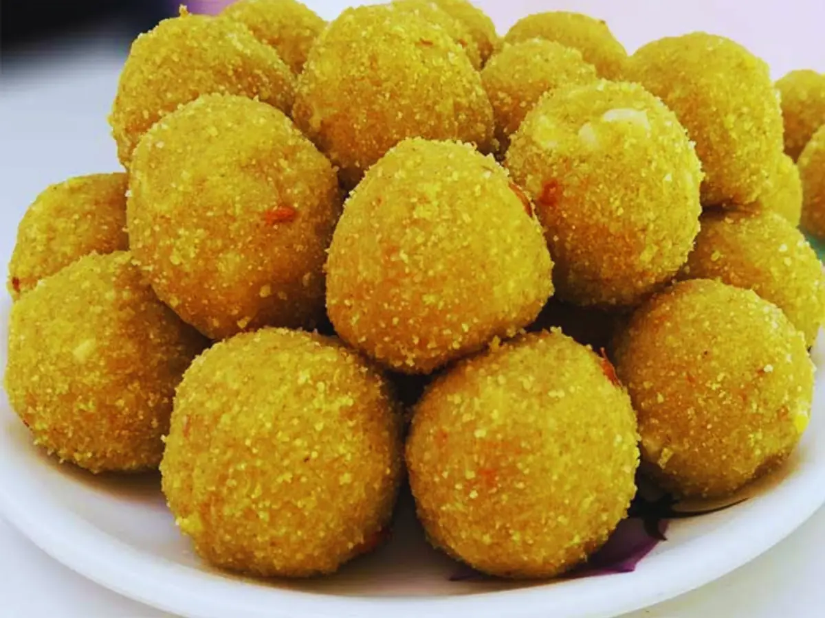 Churma ladoo